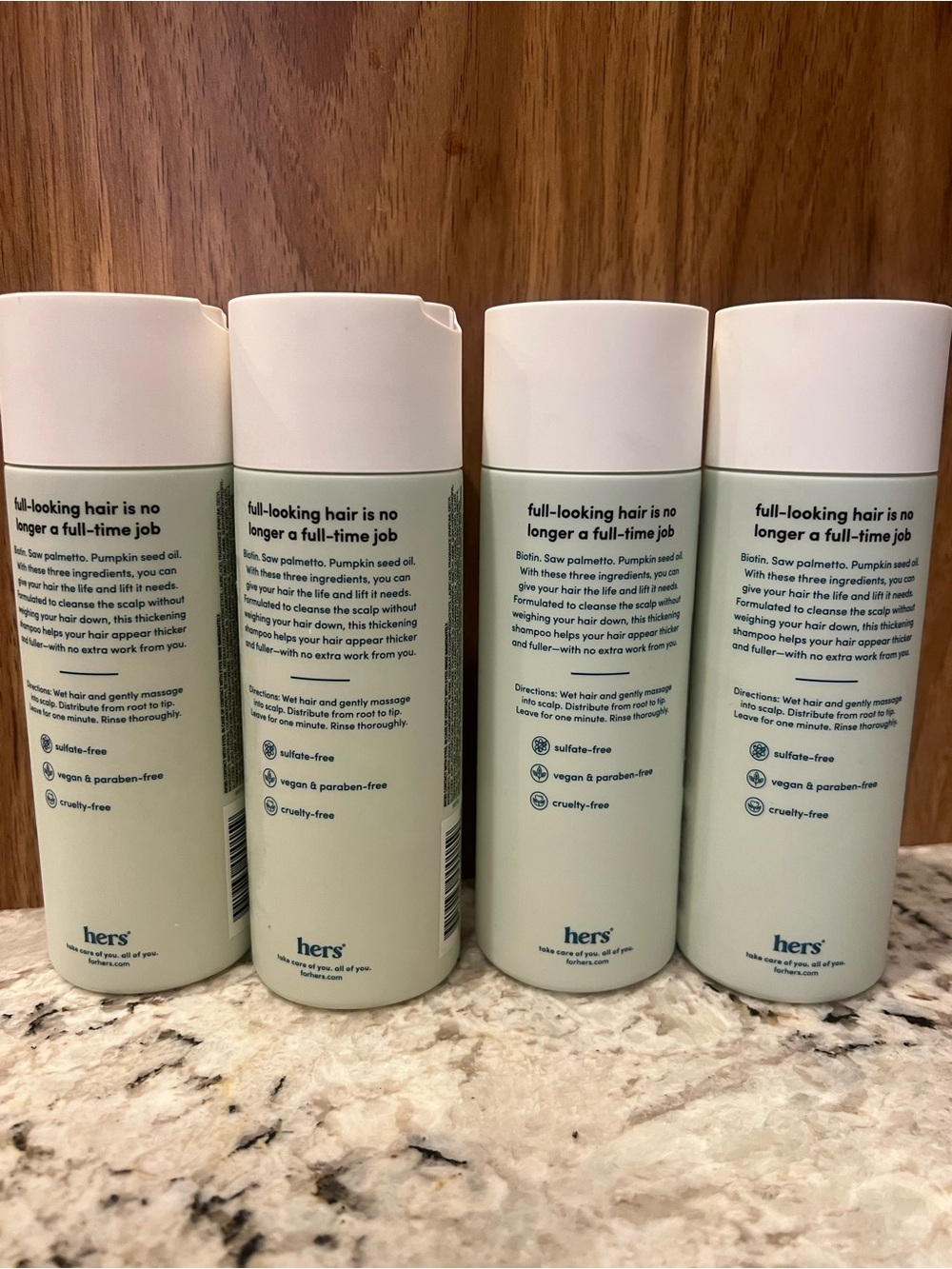 Hers Triple Threat Shampoo - Cream/Light Green - Picture 5 of 7